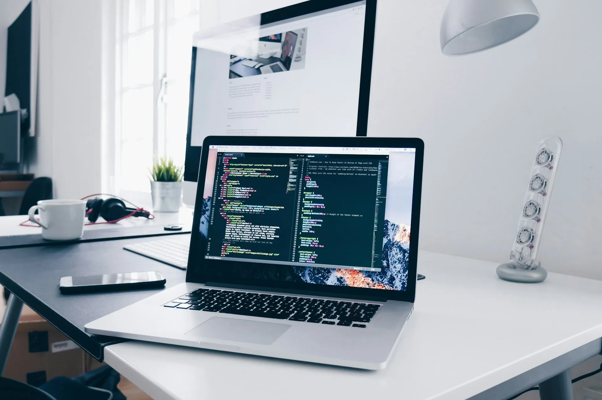 IDEAS FOR MODERN TECH TEAMS. - TextRemit